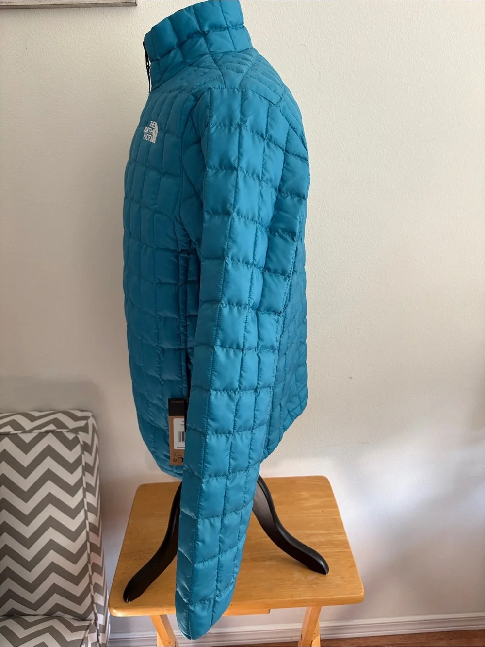 The North Face NWT Thermoball Insulated Teal Blue Quilted Puffer Jacket Size Med